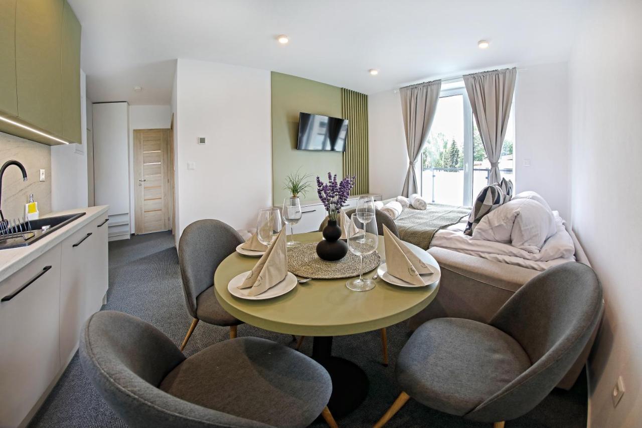 Home Apartments Liptov Lipótszentmiklós Kültér fotó